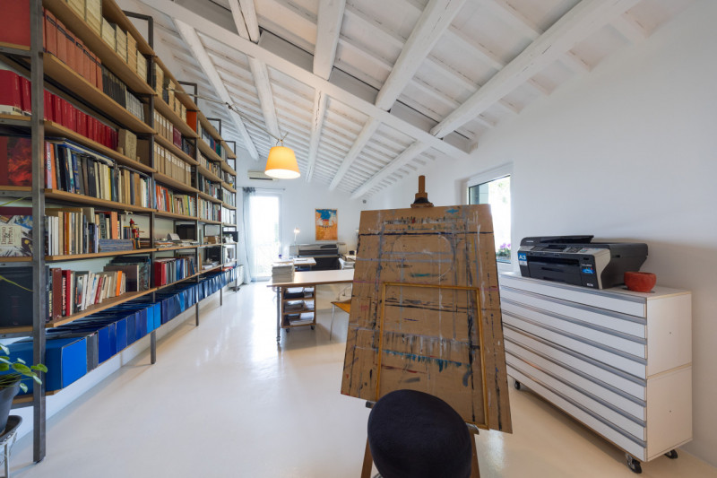 Proponiamo in vendita affascinante abitazione situata a Monselice, frutto di un sapiente recupero...