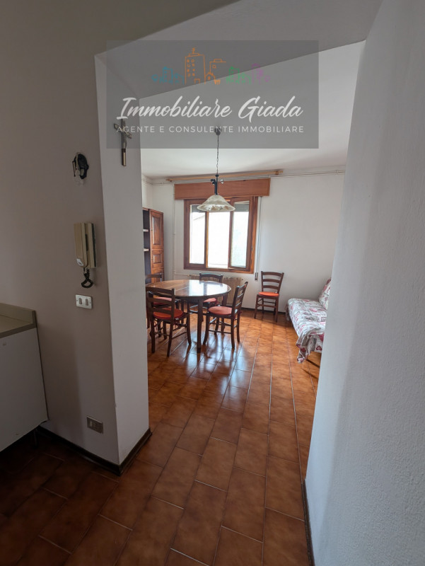 Se sei alla ricerca di un luogo accogliente e ben posizionato, non perdere l'opportunità di acqui...