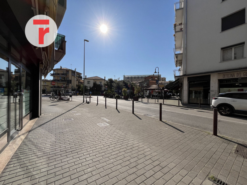 Padova Affitto Negozio