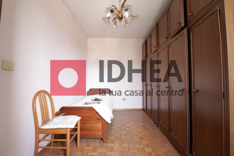 SIGNORESSA(TV)- "RIF: AVSG1"

L'agenzia immobiliare IDHEA ha il piacere di proporvi in esclusiva ...