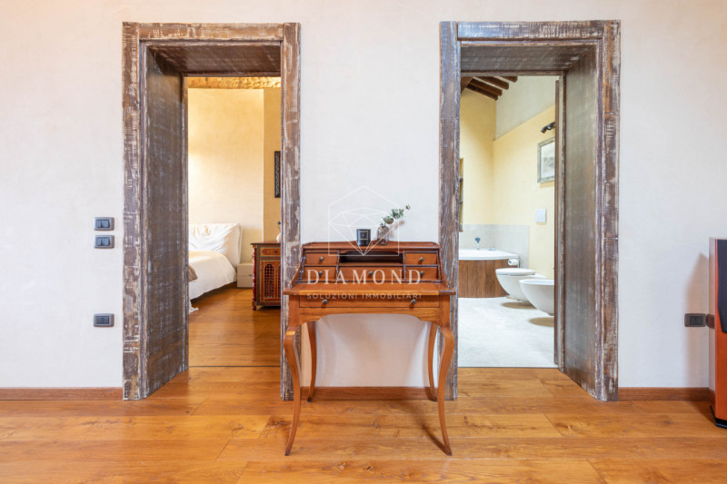 Montebelluna: ufficio di prestigio inserito in Villa Veneta risalente al 1500-1600, con parco di ...