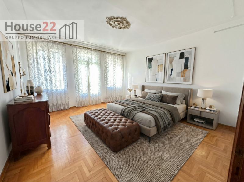 VICENZA CENTRO. Straordinaria VILLA in stile Neo Classico situata nel cuore di Vicenza, nella pre...