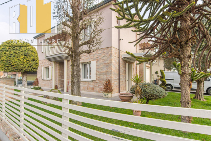 Noventa Padovana Vendita Villa moderna