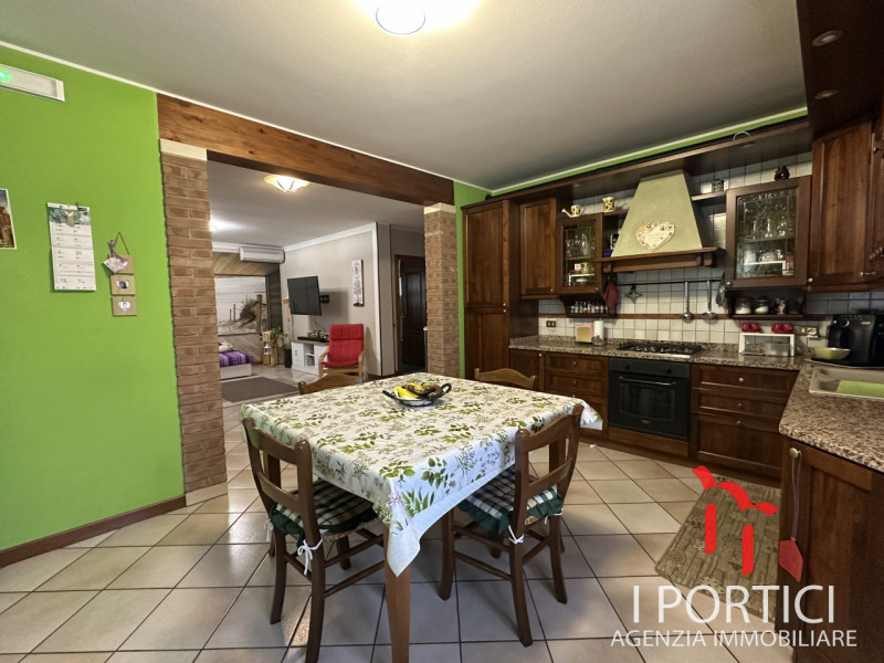 San Dono di Massanzago -

Proponiamo in vendita casa a San Dono di Massanzago, a pochi passi dal ...