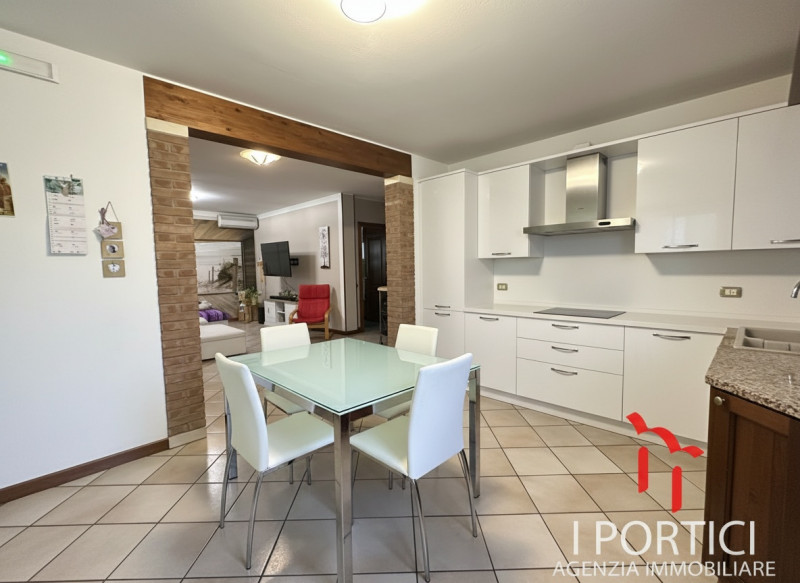 San Dono di Massanzago -

Proponiamo in vendita casa a San Dono di Massanzago, a pochi passi dal ...