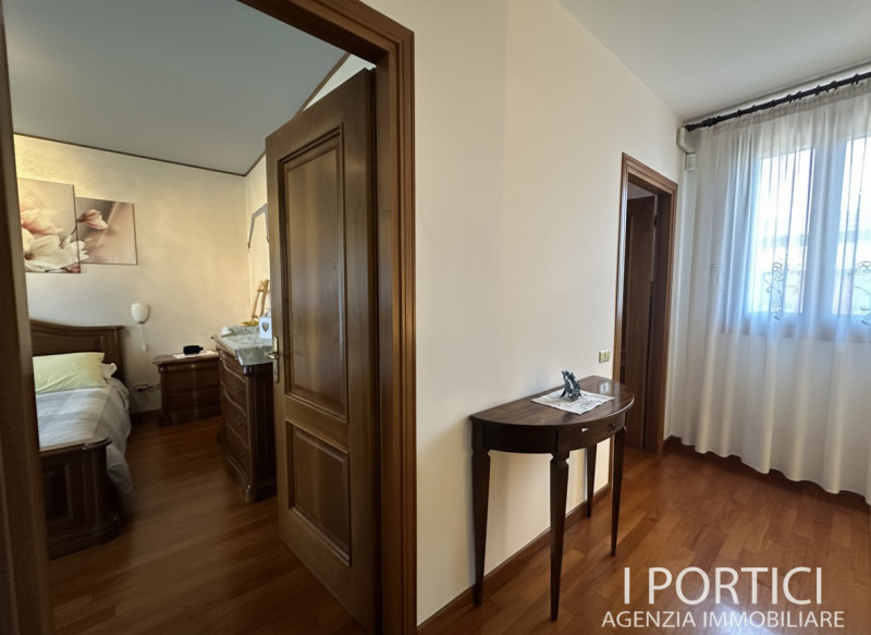 San Dono di Massanzago -

Proponiamo in vendita casa a San Dono di Massanzago, a pochi passi dal ...