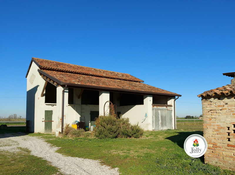 Informazioni prestazione energetica
Immobile non soggetto all'obbligo di certificazione energetic...