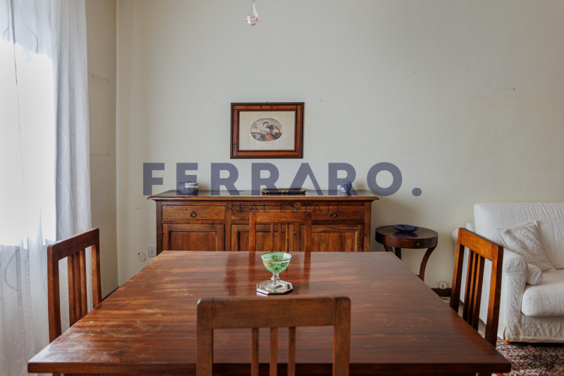 Treviso, San Zeno – Codice CV42

Proponiamo in vendita un tricamere appartamento di circa 105 mq,...