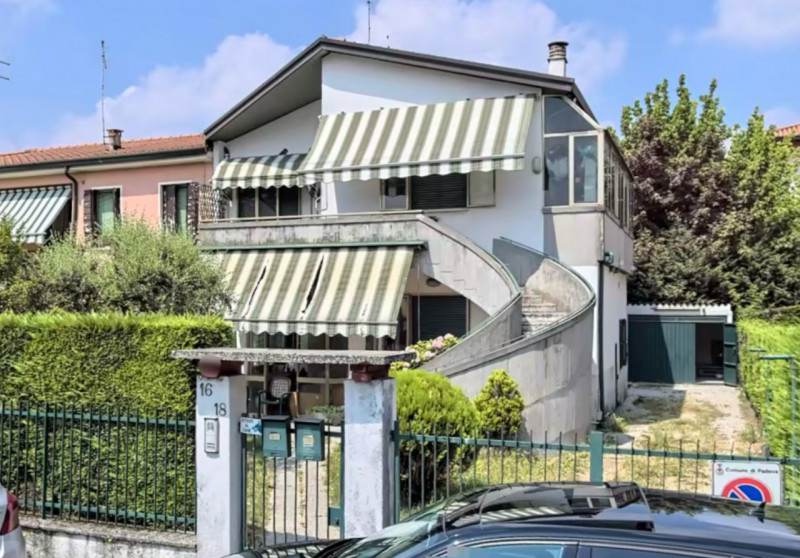 --- annuncio pubblicato con GESTIONALEIMMOBILIARE.it