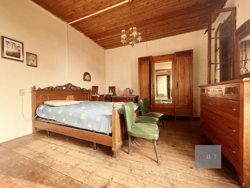 Situata nella frazione di Fratte, casa singola da ristrutturare e composta di: ingresso, cucina, ...