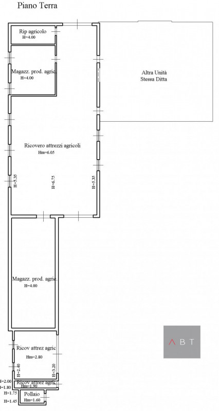 Situata nella frazione di Fratte, casa singola da ristrutturare e composta di: ingresso, cucina, ...