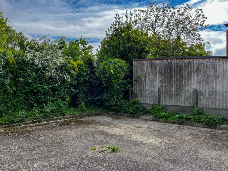 (Per INFO Vittorio 3517343301) Nel cuore di Sant'Urbano, un caratteristico paesino immerso nella ...