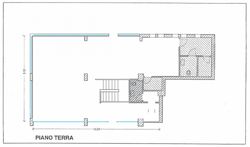 RIF: SR500 PADOVA - STANGA Proponiamo in vendita negozio di 250 mq disposti su due livelli con am...