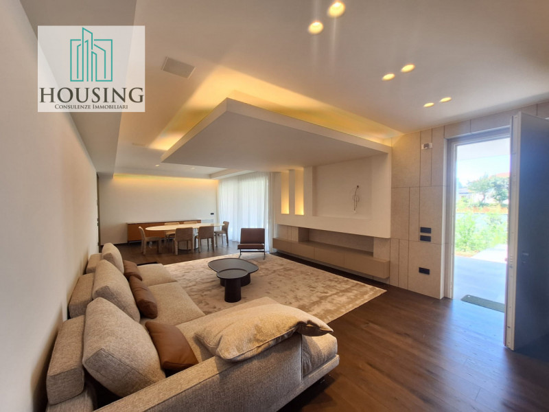 A Monteortone, in un contesto ai piedi dei Colli Euganei e a 7 minuti a piedi dal centro pedonale...