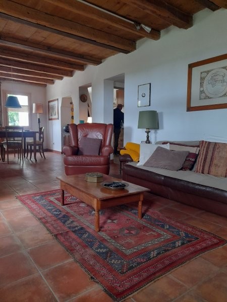 Nel comune di Roncade, casa di campagna singola con scoperto privato e impianto fotovoltaico.
 
L...