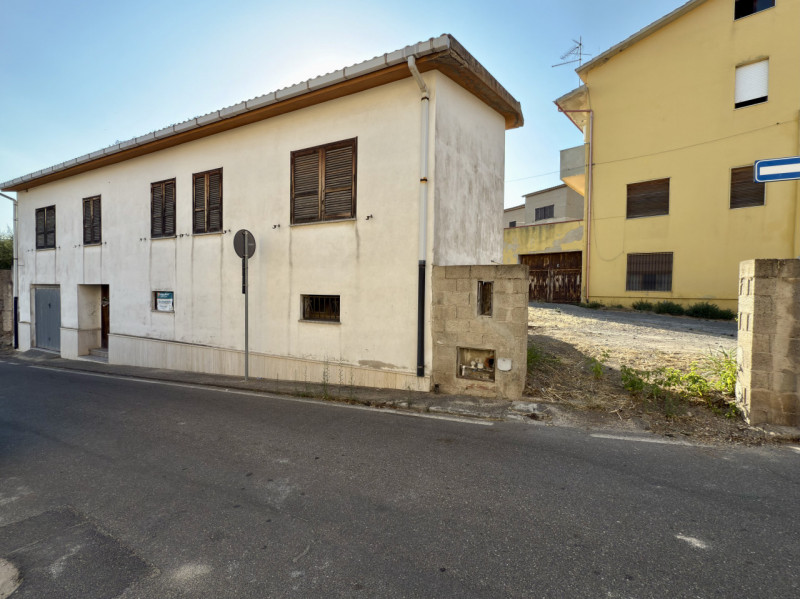 Sarroch Vendita Casa singola terratetto