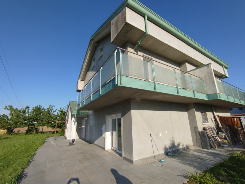 BIFAMILIARE A VOLTABAROZZO €.380.000 - rif.CL473

Situata a VOLTABAROZZO, una delle zone residenz...