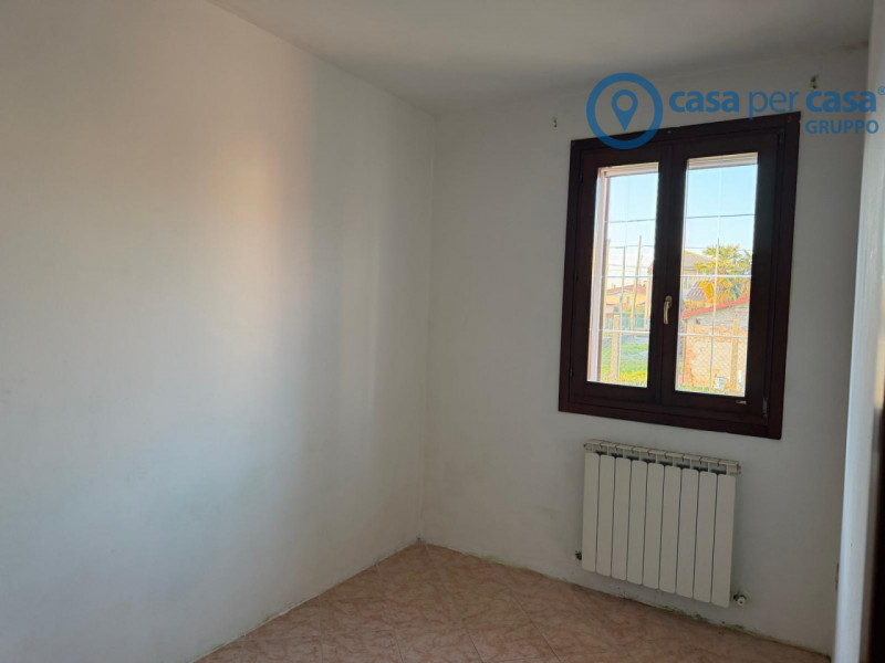 APPROVATO GRUPPO CASA PER CASA: VALUTATO, CONTROLLATO, GESTITO IN ESCLUSIVA.

ZONA
Situata nel cu...