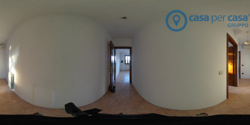 APPROVATO GRUPPO CASA PER CASA: VALUTATO, CONTROLLATO, GESTITO IN ESCLUSIVA.

ZONA
Situata nel cu...