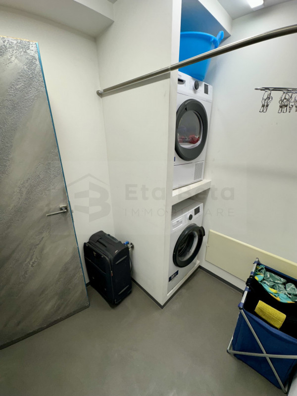 In vendita, a Noventa Padovana in zona Oltrebrenta, proponiamo bella porzione di quadrifamiliare ...