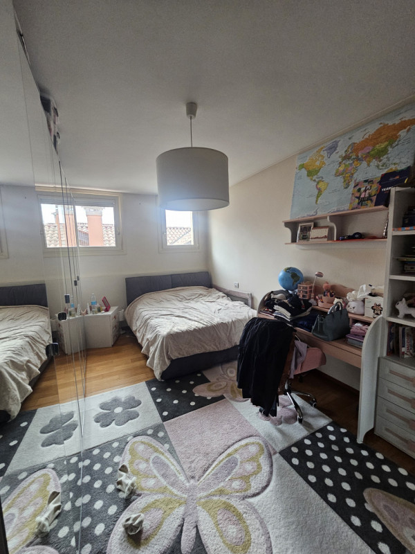 Sei alla ricerca di un'abitazione elegante e raffinata nel cuore di Padova? Questo splendido appa...