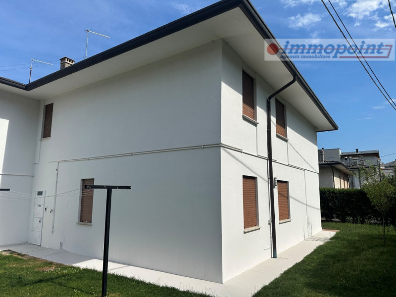 In una delle zone più tranquille e richieste di Bassano del Grappa, precisamente nella residenzia...