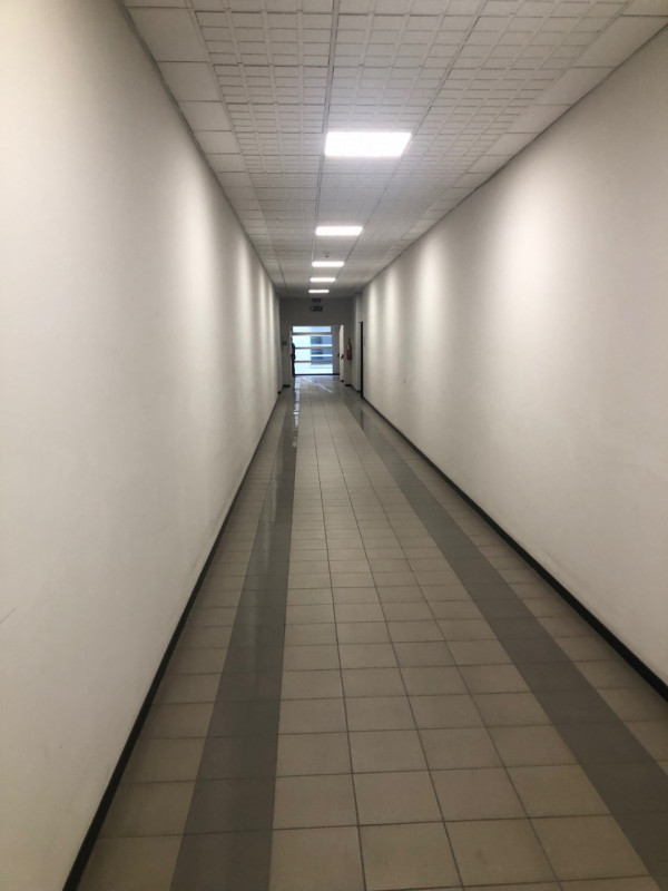 Situato a 4 Km dal Casello Autostradale 'Vicenza Ovest' si propone in vendita unità immobiliare p...