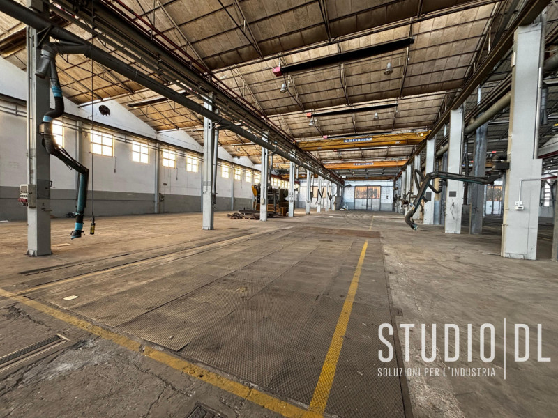 Scopri un’opportunità nella zona industriale di San Vito di Leguzzano, disponiamo di capannone in...