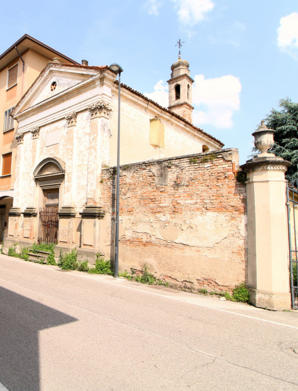 ESTE: vicino al centro storico chiesa sconsacrata da ristrutturare attualmente utilizzata come la...
