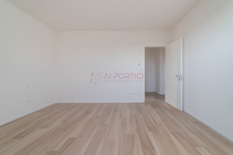 ARZERGRANDE nuova zona residenziale – NUOVO APPARTAMENTO con ingresso indipendente e giardino ESC...