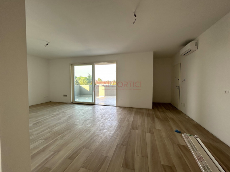 ARZERGRANDE nuova zona residenziale – NUOVO APPARTAMENTO con ingresso indipendente e giardino ESC...