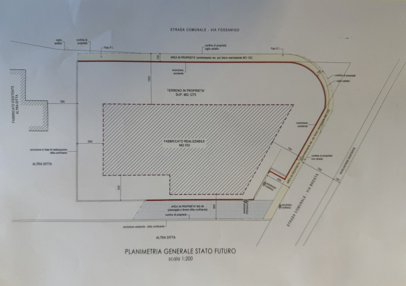 Lotto edificabile situato in posizione strategica in zona industriale a Isola Vicentina con acces...