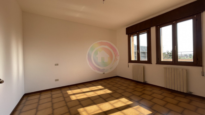 Ciao da Arcobaleno Immobiliare, oggi ti vogliamo presentare un appartamento in centro a Sant'Elen...