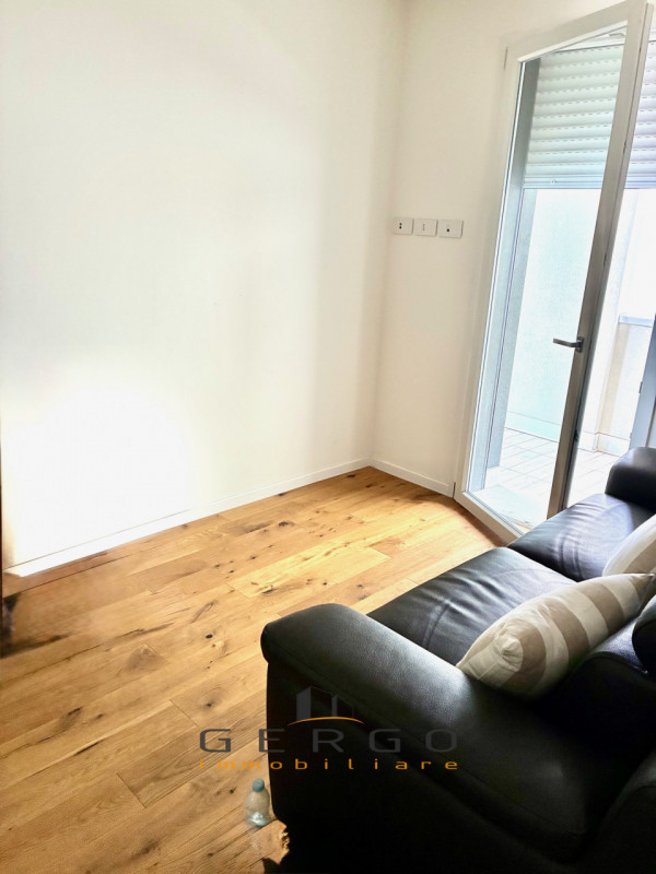 (Per INFO Monica 3482688677) Scopri questo splendido appartamento quadrilocale di nuova costruzio...