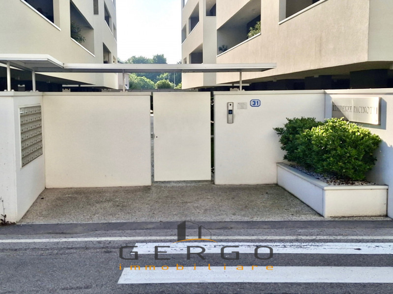 (Per INFO Monica 3482688677) Scopri questo splendido appartamento quadrilocale di nuova costruzio...