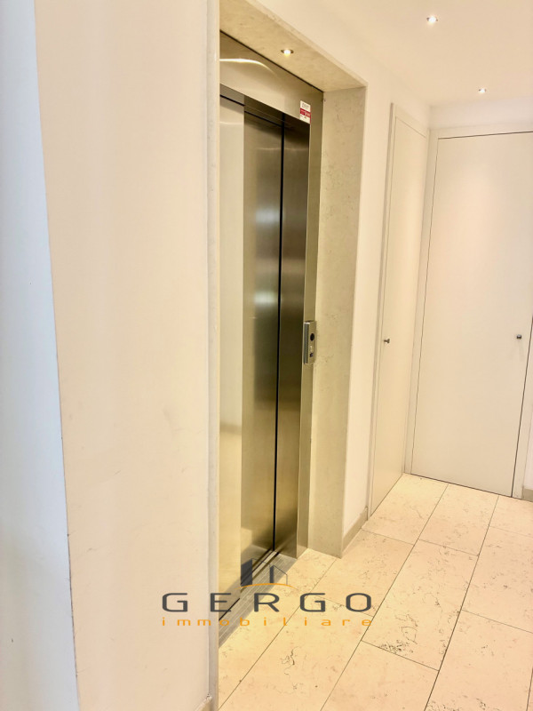 (Per INFO Monica 3482688677) Scopri questo splendido appartamento quadrilocale di nuova costruzio...