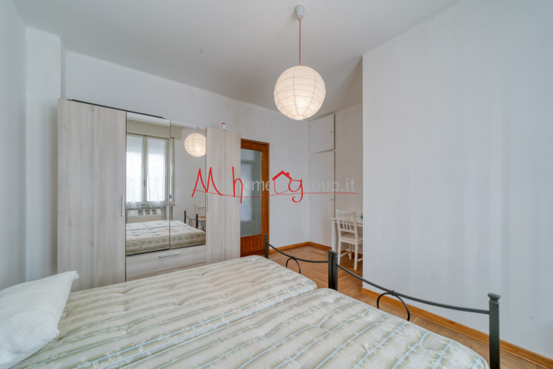 PADOVA CENTRO STORICO (Rif.A351P) In pieno centro storico, proponiamo spazioso appartamento situa...