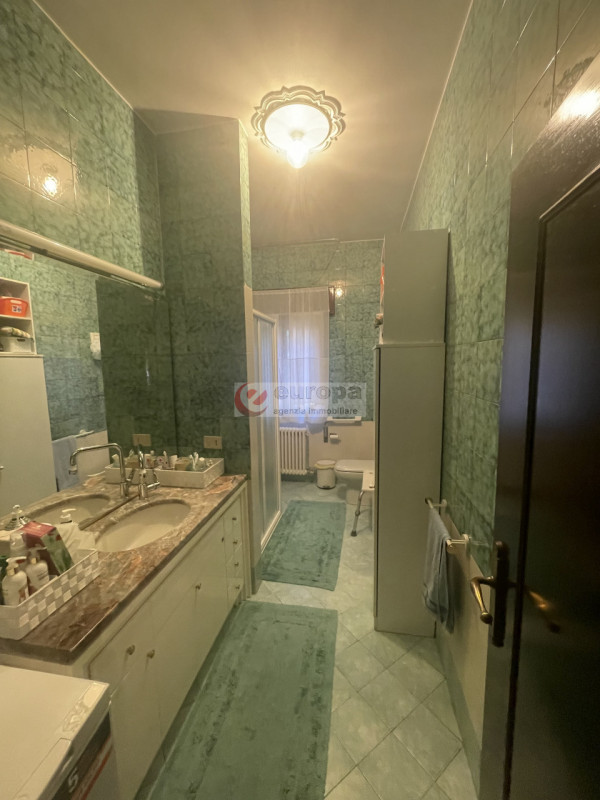 A pochi passi dal centro storico di Vicenza, nella ricercata zona Borgo Casale - UNIVERSITA' - Co...