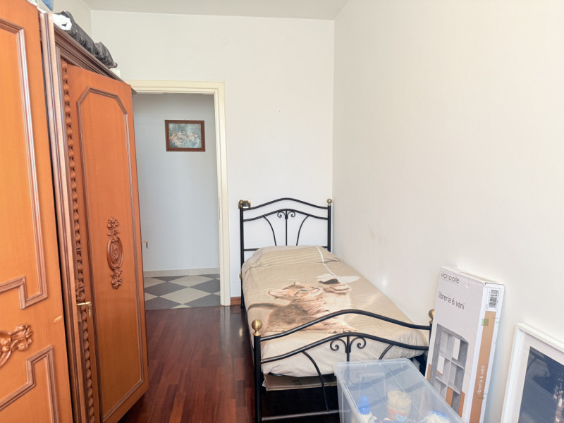 In zona strategica e comoda alla viabilità e a tutti i principali servizi, proponiamo in vendita ...