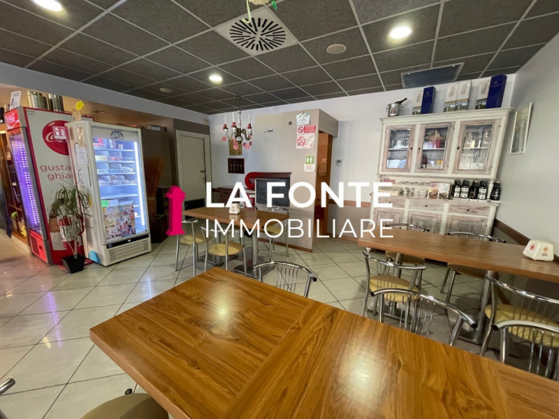 Scopri un'Ottima opportunità di investimento nel cuore della Zona Industriale Est di Padova. Vend...