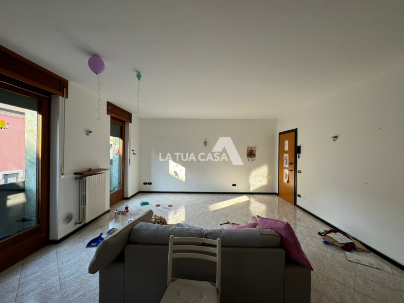 Villafranca di Verona Affitto Appartamento trilocale