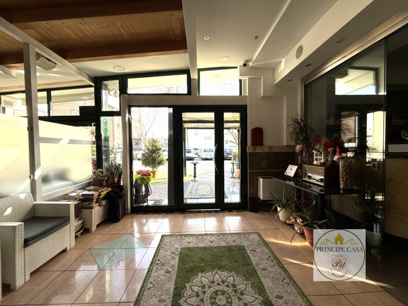 Rif. ATT18 - Si propone ad Ospedaletto Euganeo, in zona di forte passaggio, avviato Ristorante Pi...