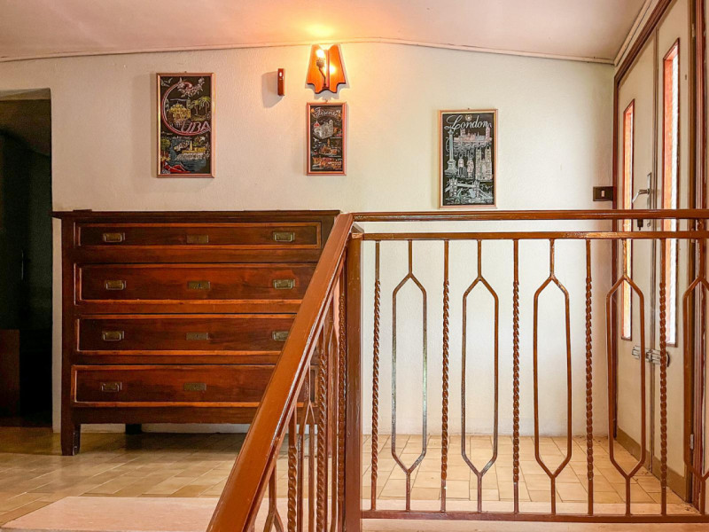 (Per INFO Vittorio 3517343301) Vi presentiamo un'opportunità rara ed imperdibile: una splendida c...