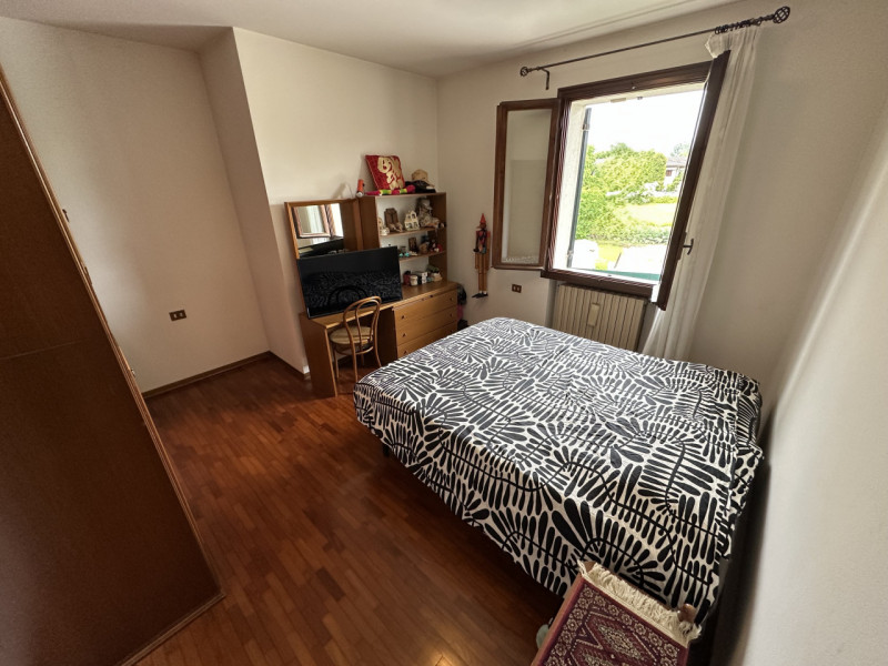 MUSILE DI PIAVE: Classe Energetica D - IPE 127,07 Kwh/m2 anno. 
Villa singola su strada chiusa a ...