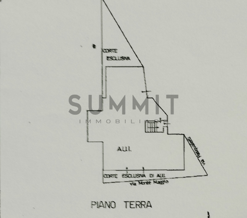 ARSIERO - Castana: CASA INDIPENDENTE con annessi di pertinenza per gli amanti della tranquillità....