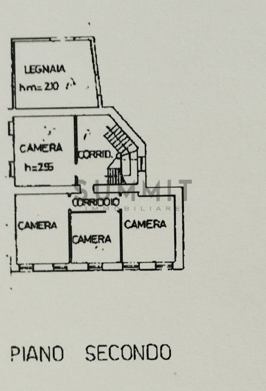 ARSIERO - Castana: CASA INDIPENDENTE con annessi di pertinenza per gli amanti della tranquillità....