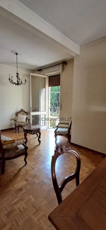 Scopri questo ampio appartamento quadrilocale in contesto bifamiliare  nel cuore di Malo, ideale ...