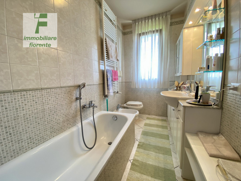 Se stai cercando un luogo che coniughi comfort moderno e il fascino della tradizione, non perdere...