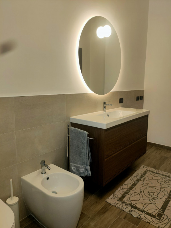 ABANO TERME Proponiamo in locazione TRANSITORIA con massimo di 18 mesi, appartamento al piano pri...