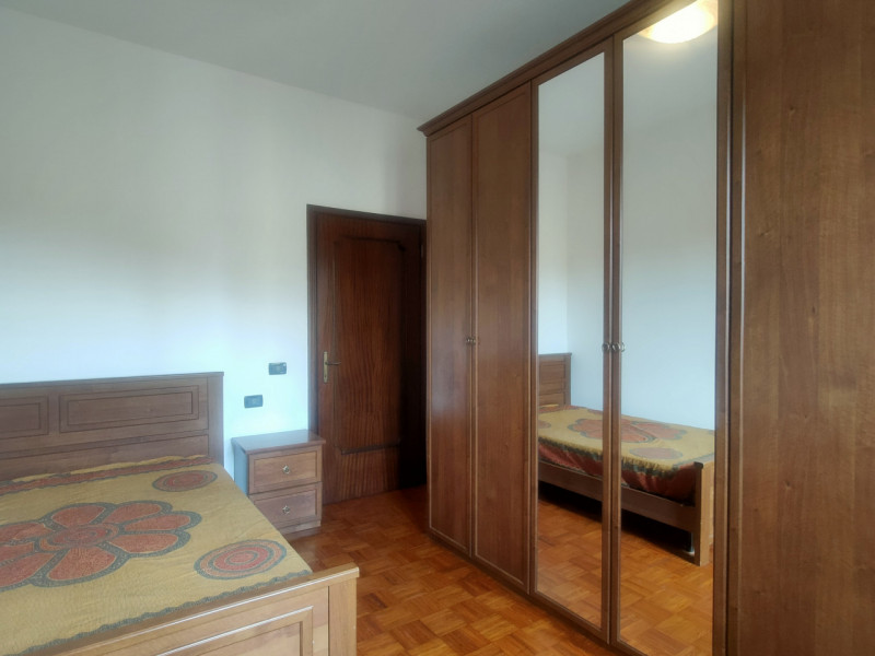 ABANO TERME Proponiamo in locazione TRANSITORIA con massimo di 18 mesi, appartamento al piano pri...